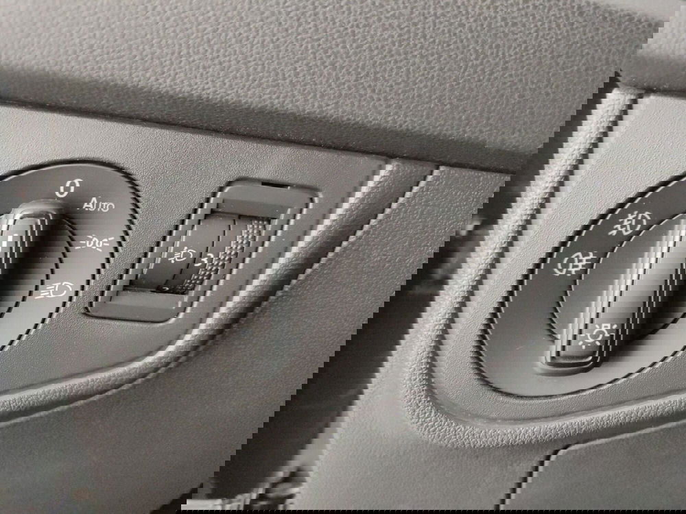 Volkswagen Polo usata a Napoli (13)