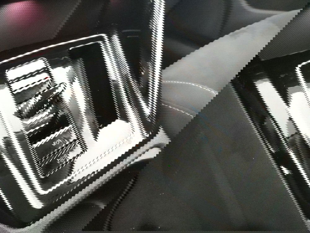 Volkswagen Golf usata a Napoli (16)