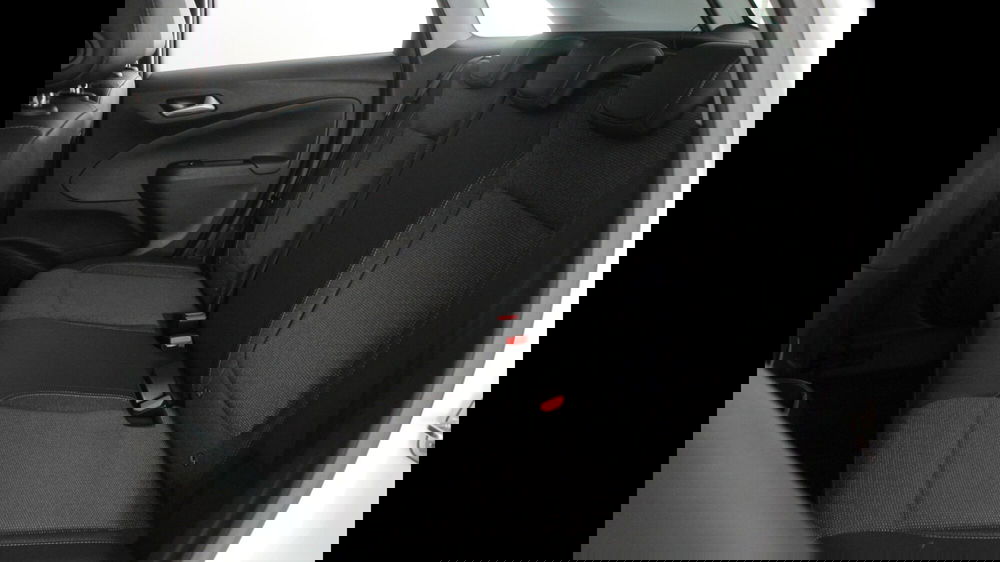 Opel Crossland usata a Palermo (12)