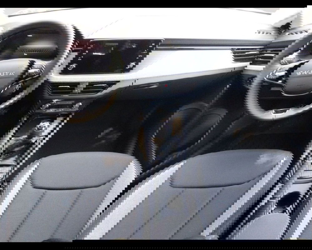 Skoda Kamiq nuova a Ravenna (12)