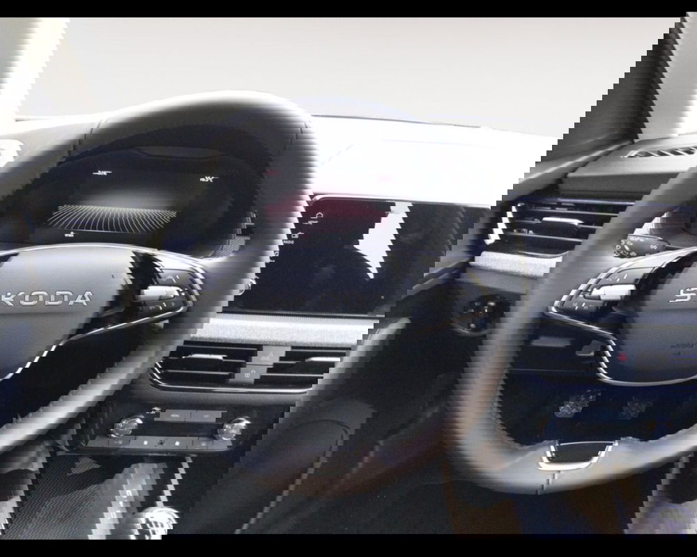 Skoda Kamiq nuova a Ravenna (15)