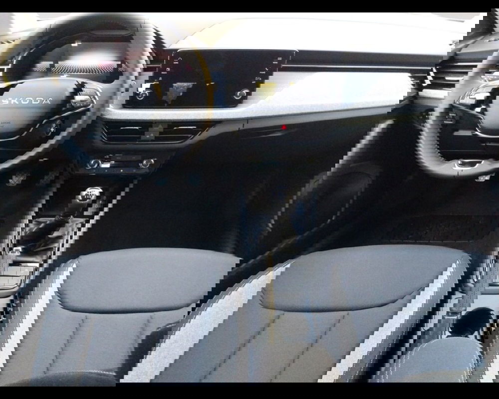 Skoda Kamiq nuova a Ravenna (12)