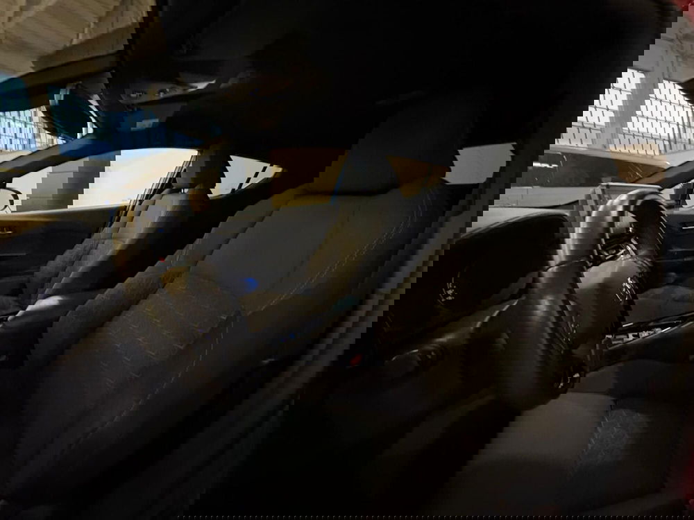 Toyota Toyota C-HR usata a Monza e Brianza (12)