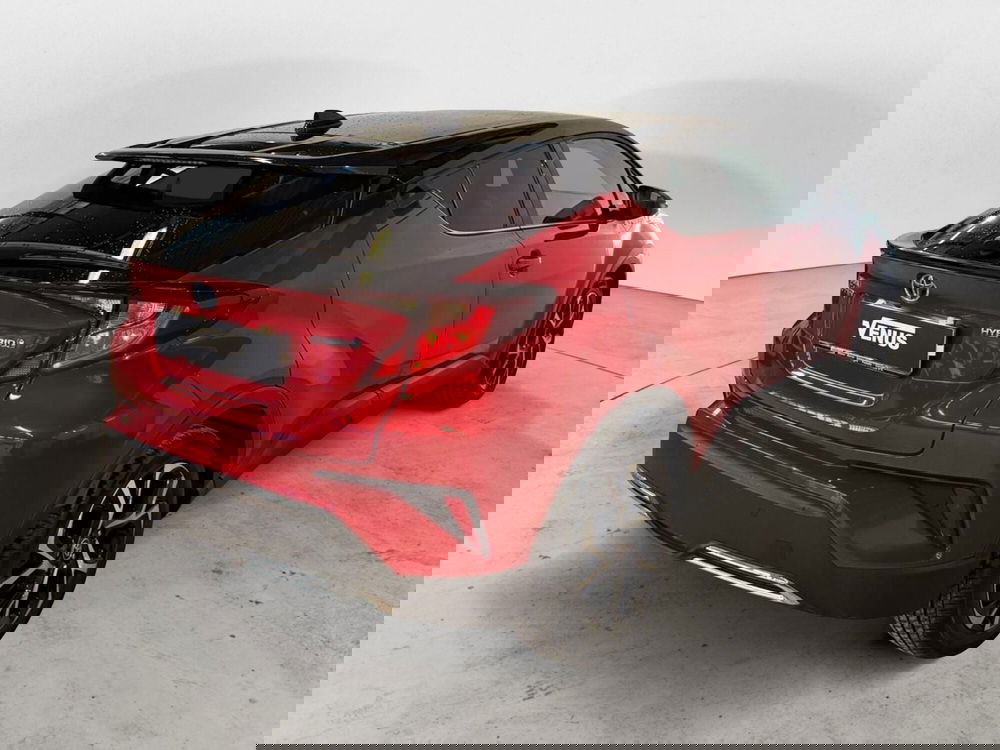 Toyota Toyota C-HR usata a Monza e Brianza (6)