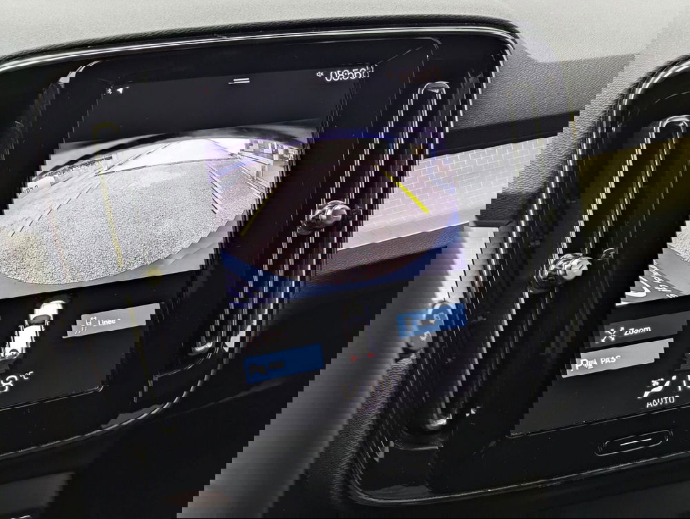 Volvo XC40 usata a Pescara (13)