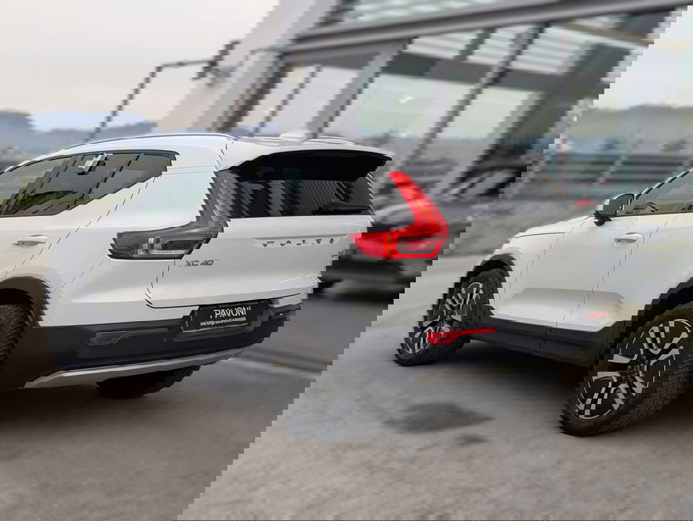 Volvo XC40 usata a Pescara (5)