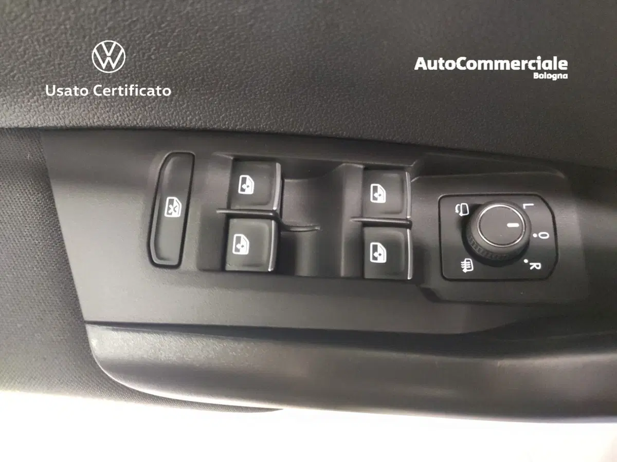 Volkswagen Taigo usata a Bologna (9)