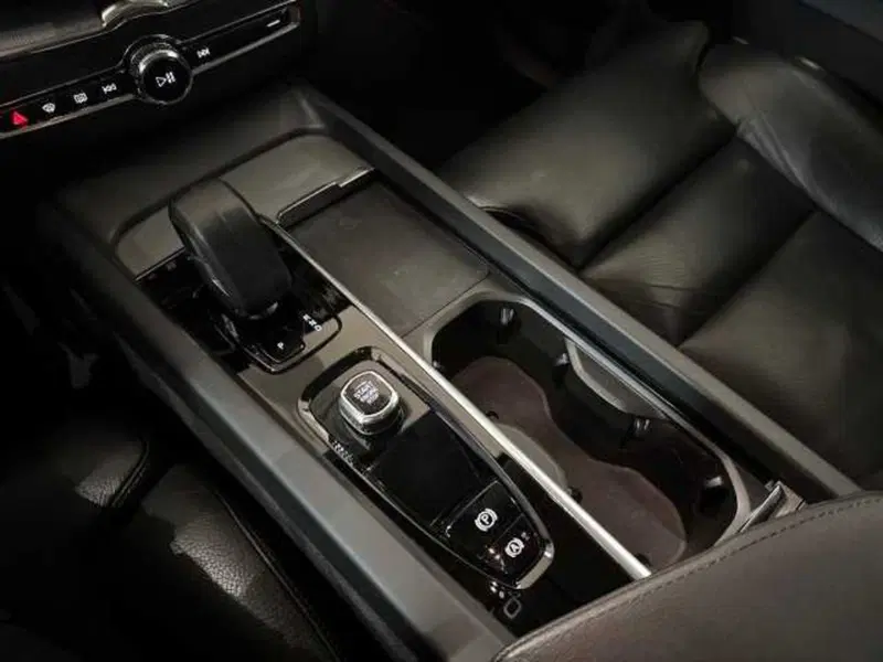 Volvo XC60 usata a Firenze (19)