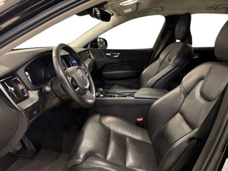 Volvo XC60 usata a Firenze (9)
