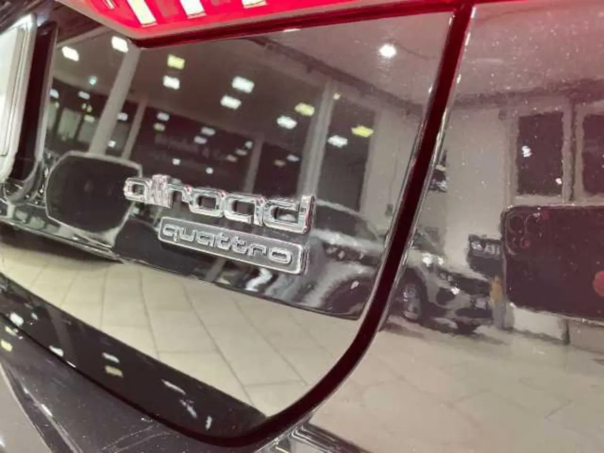 Audi A6 Allroad usata a Prato (14)