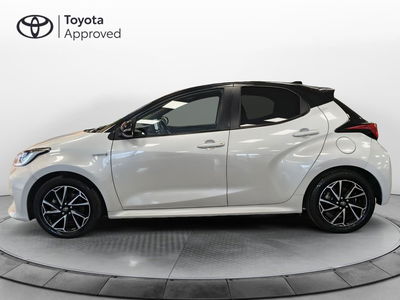 Toyota Yaris 1.5 Hybrid 5 porte Style del 2021 usata a Catanzaro