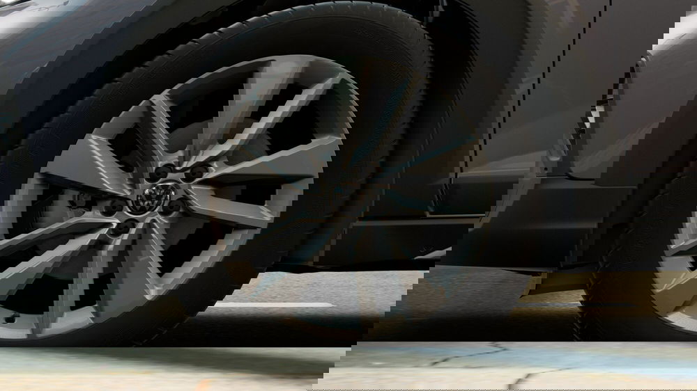 Volkswagen Taigo nuova a Catanzaro (4)