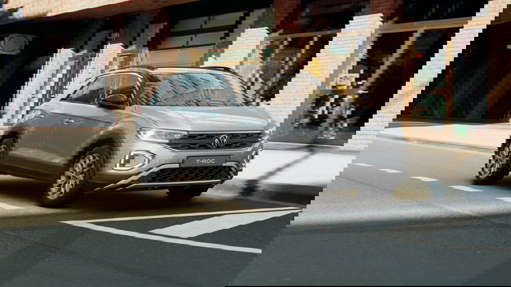 Volkswagen T-Roc nuova a Catanzaro (4)