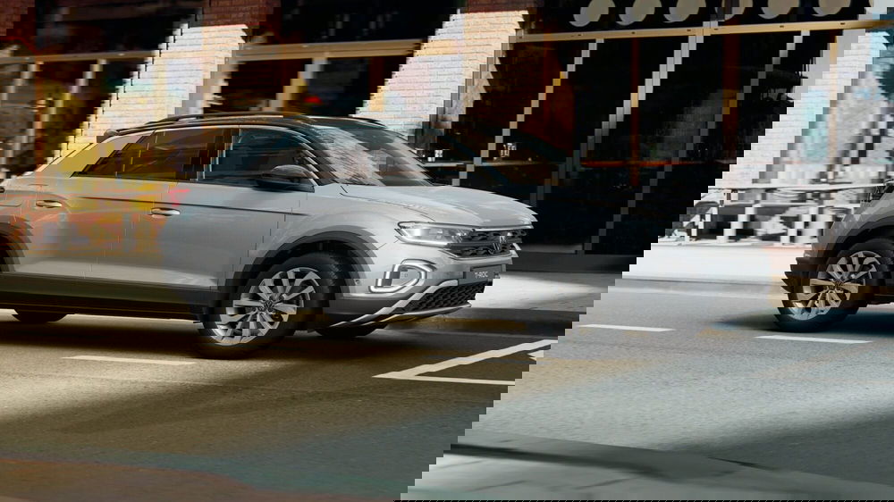 Volkswagen T-Roc nuova a Catanzaro (5)