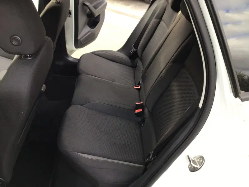 Volkswagen Polo usata a Genova (11)