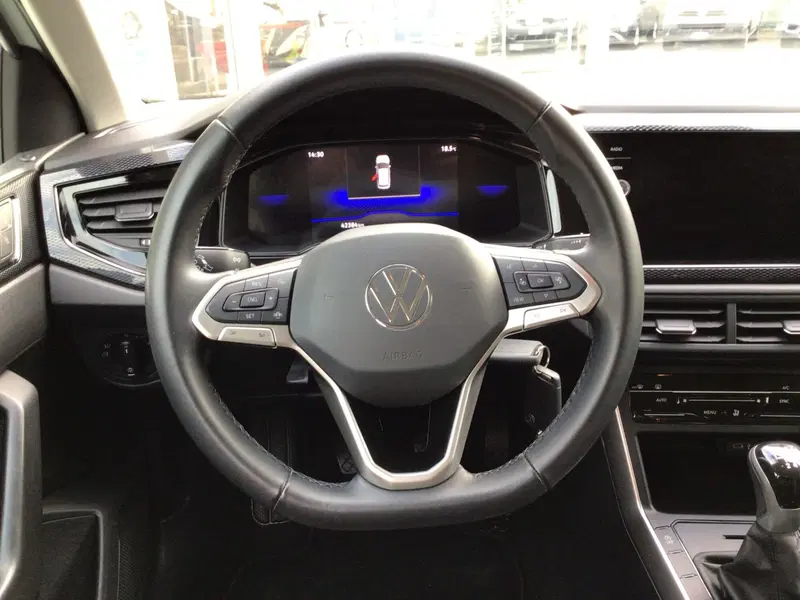 Volkswagen Polo usata a Genova (13)