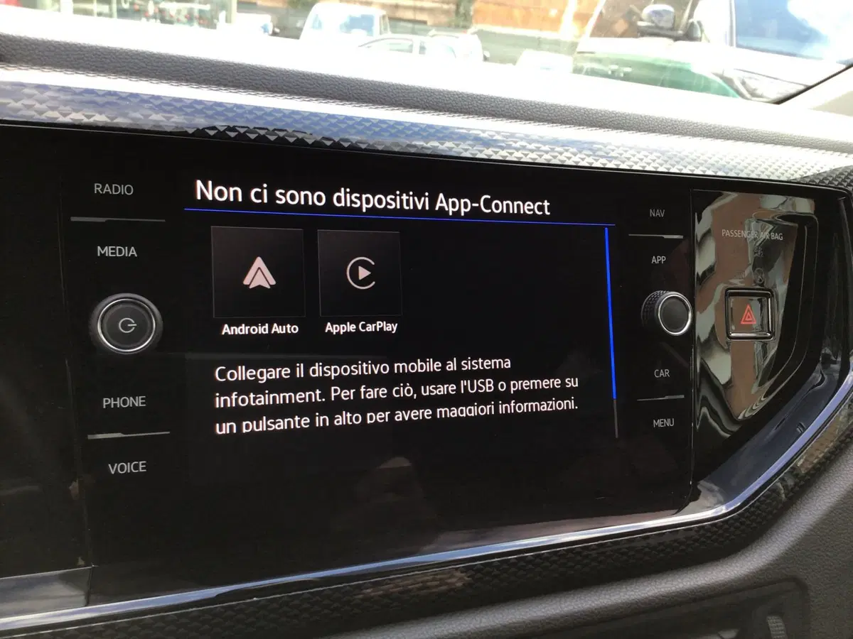 Volkswagen Polo usata a Genova (17)