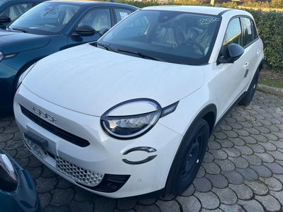 Fiat 600 1.2 hybrid Business 110cv auto nuova a Altopascio