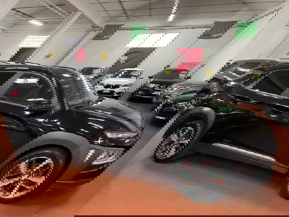 Hyundai Kona usata a Lucca (4)