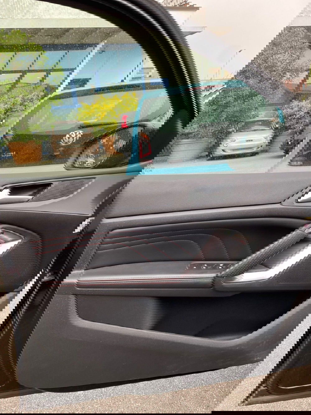 Peugeot 308 SW usata a Lucca (10)