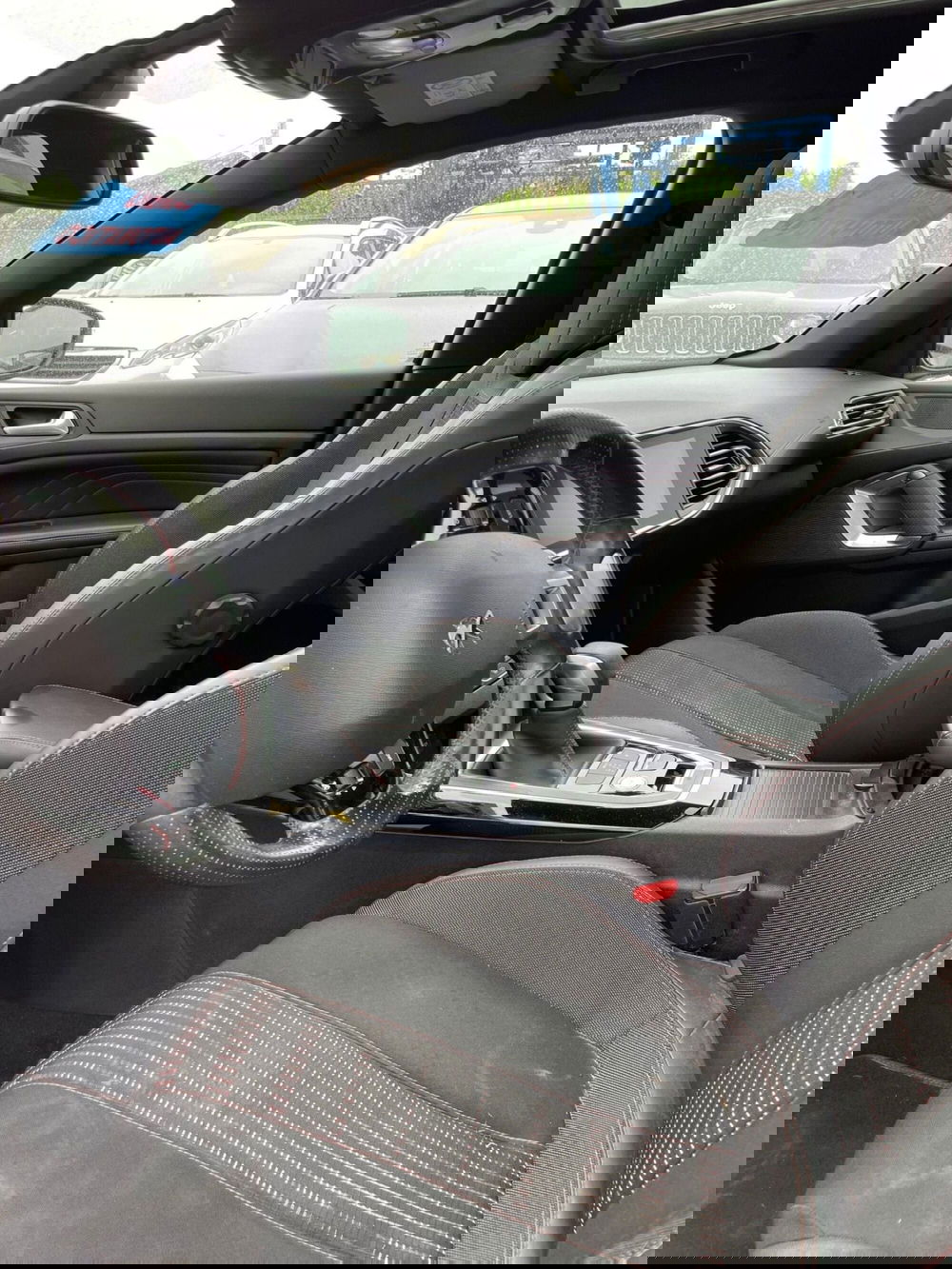 Peugeot 308 SW usata a Lucca (9)