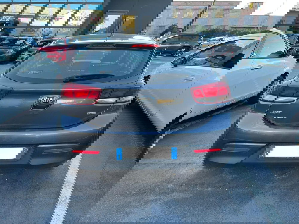 Kia Rio usata a Lucca (5)