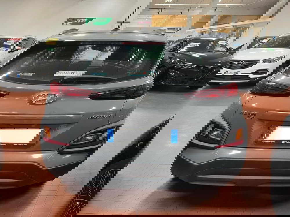 Hyundai Kona usata a Lucca (6)