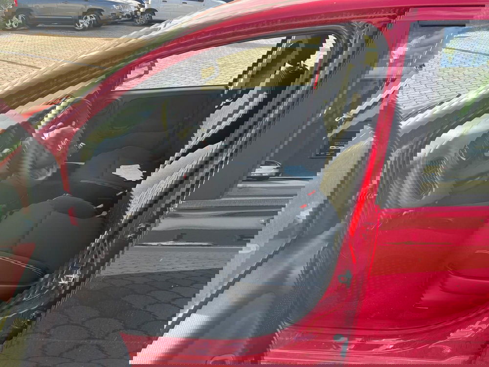 Fiat Panda Cross nuova a Lucca (11)