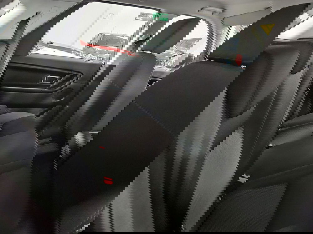 Land Rover Discovery Sport usata a Lucca (16)