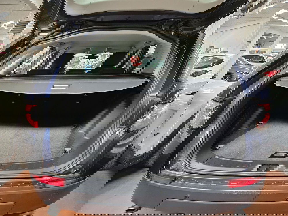 Land Rover Discovery Sport usata a Lucca (17)