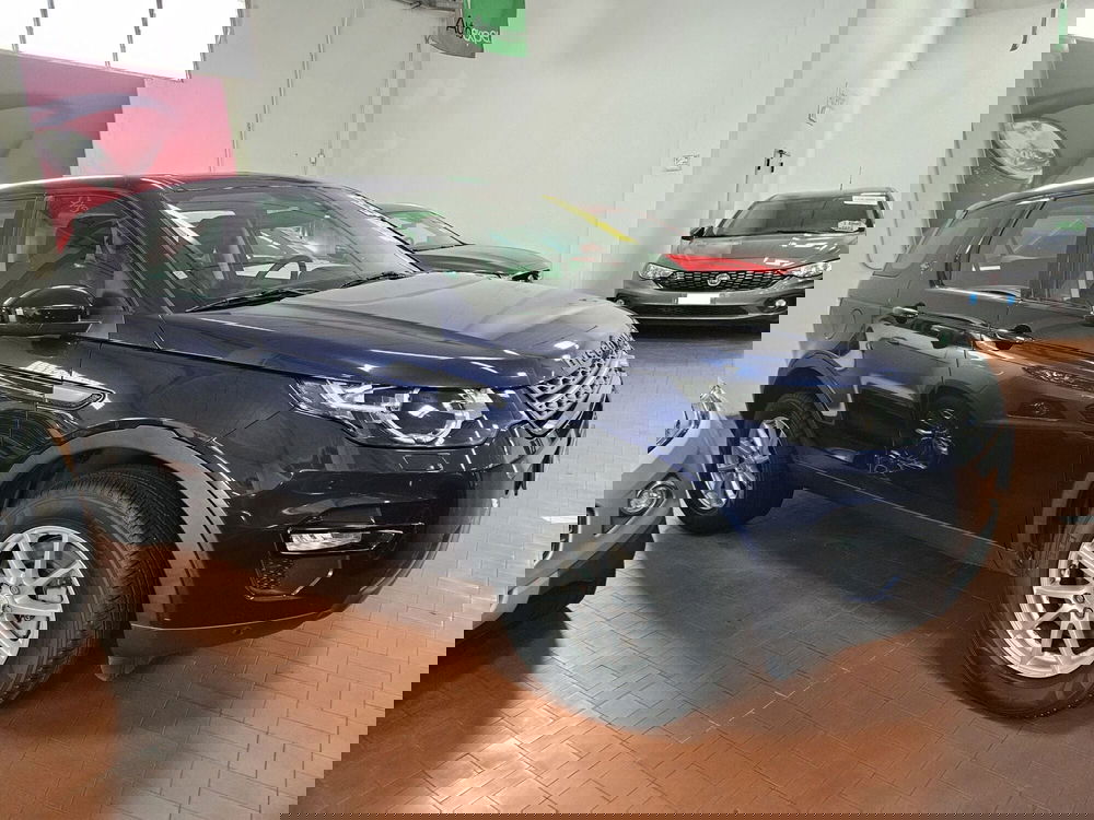 Land Rover Discovery Sport usata a Lucca (4)