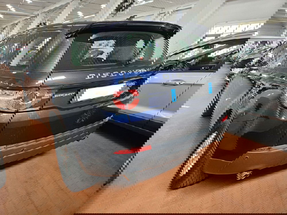 Land Rover Discovery Sport usata a Lucca (7)