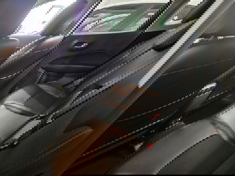 Jeep Compass usata a Lucca (10)