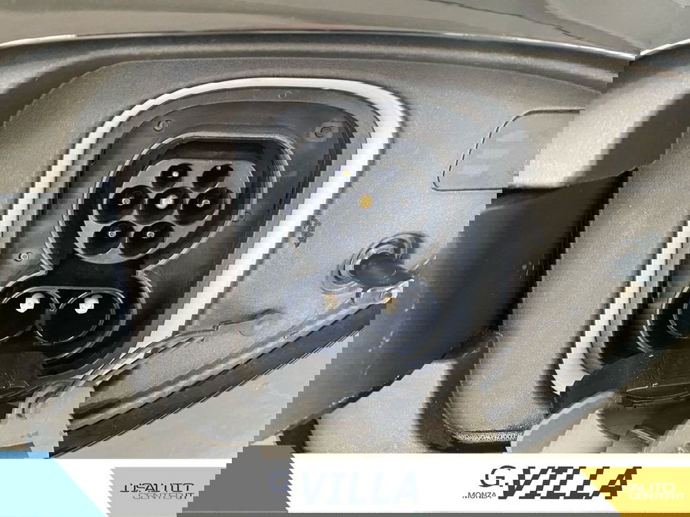 Hyundai Kona nuova a Monza e Brianza (14)