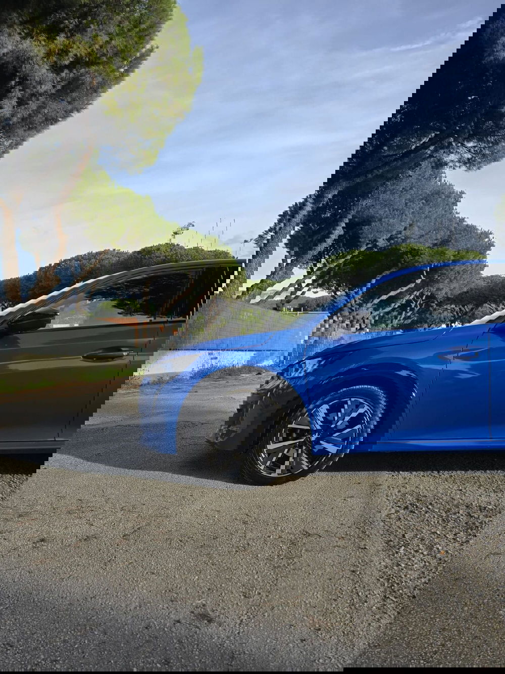 Peugeot 208 usata a Massa-Carrara (20)