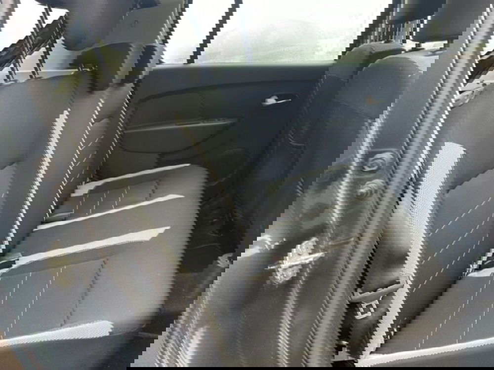 Dacia Sandero usata a Foggia (15)