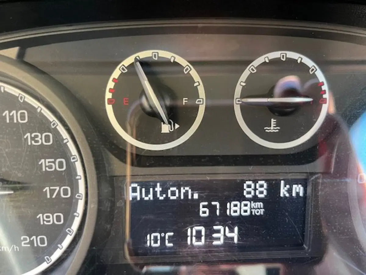 Lancia Ypsilon usata a Brescia (20)