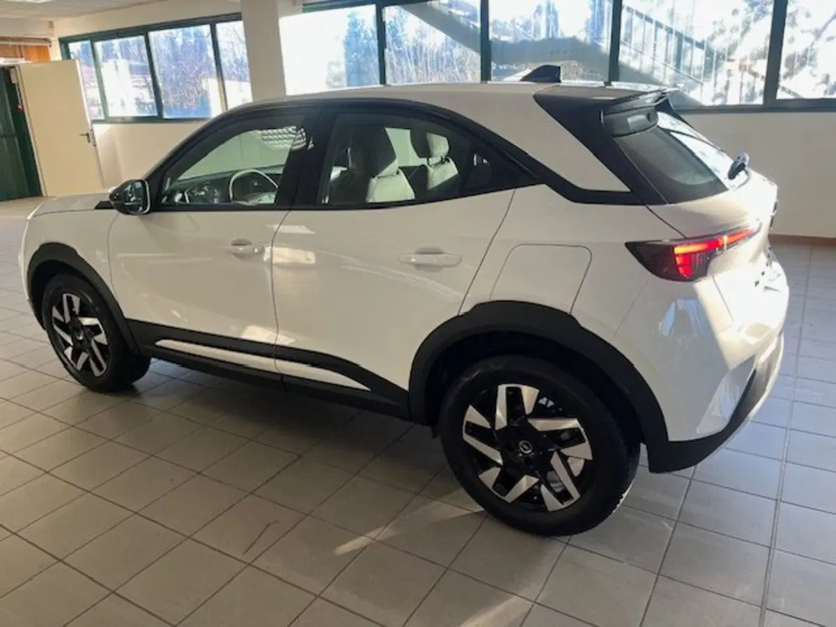 Opel Mokka nuova a Brescia (12)