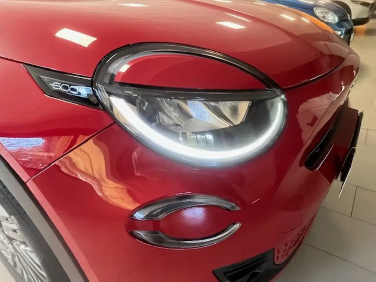 Fiat 600 nuova a Brescia (5)