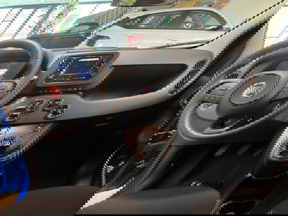 Fiat Panda nuova a Brescia (19)