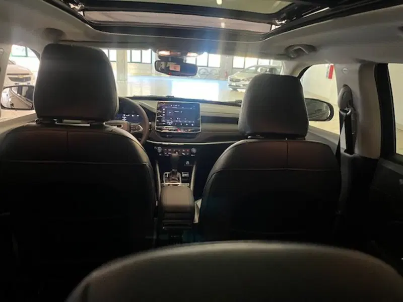 Jeep Compass nuova a Brescia (13)
