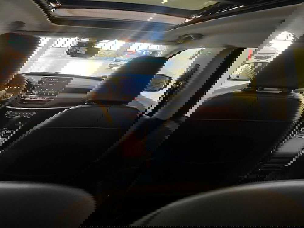 Jeep Compass nuova a Brescia (13)