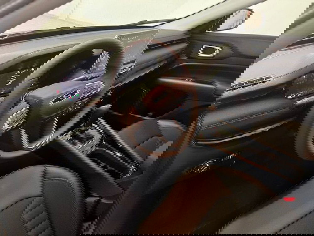 Jeep Compass nuova a Brescia (17)