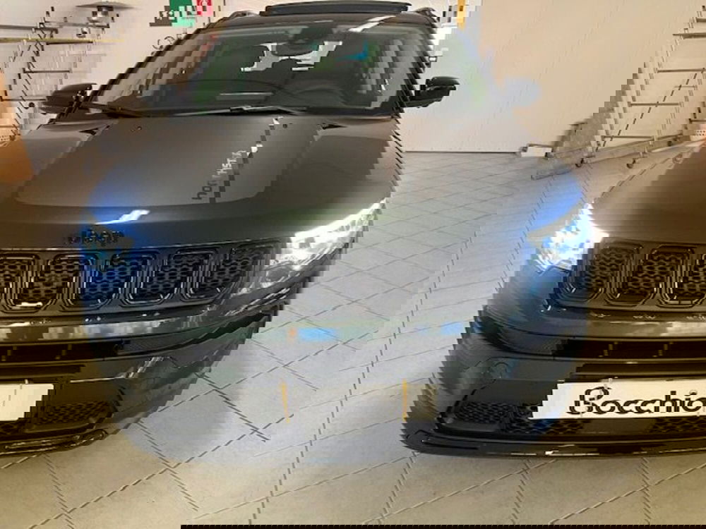 Jeep Compass nuova a Brescia (2)