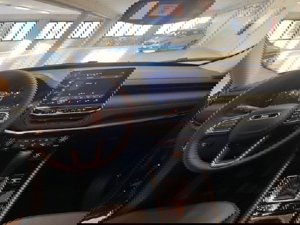 Jeep Compass nuova a Brescia (20)