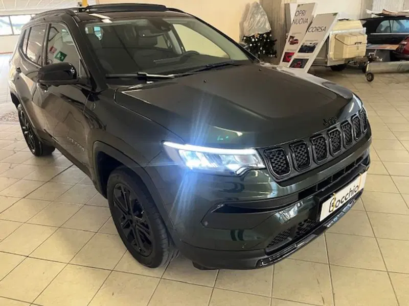 Jeep Compass nuova a Brescia (3)