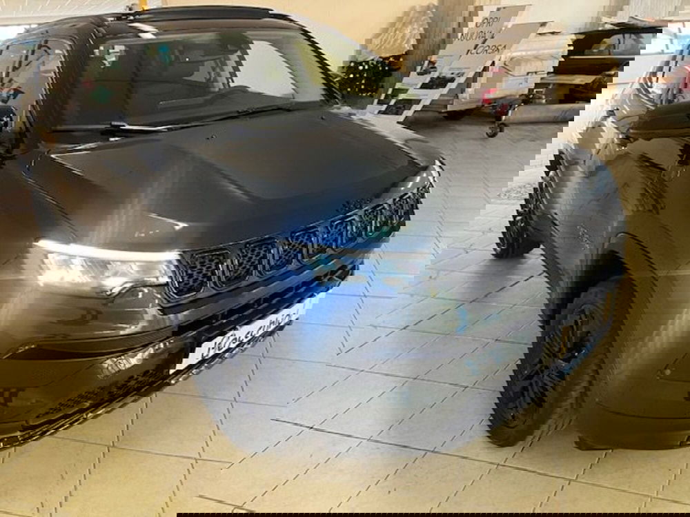 Jeep Compass nuova a Brescia (3)