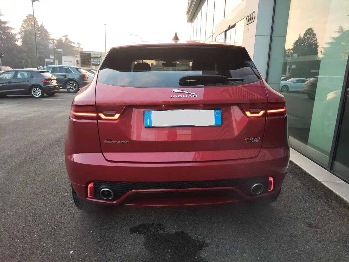Jaguar E-Pace usata a Modena (5)