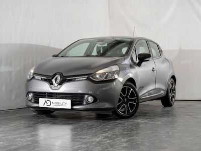Renault Clio dCi 8V 90CV EDC Start&amp;Stop 5 porte Energy Zen del 2016 usata a San Severo