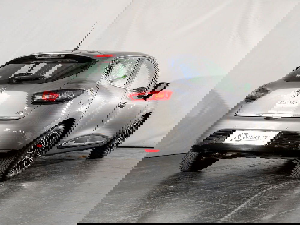 Renault Clio usata a Foggia (17)